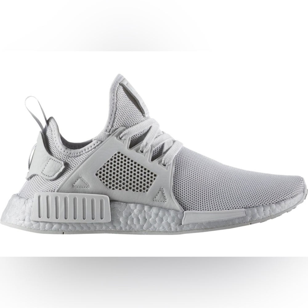 NWT Men’s Adidas NMD XR1 Triple Grey Sneakers